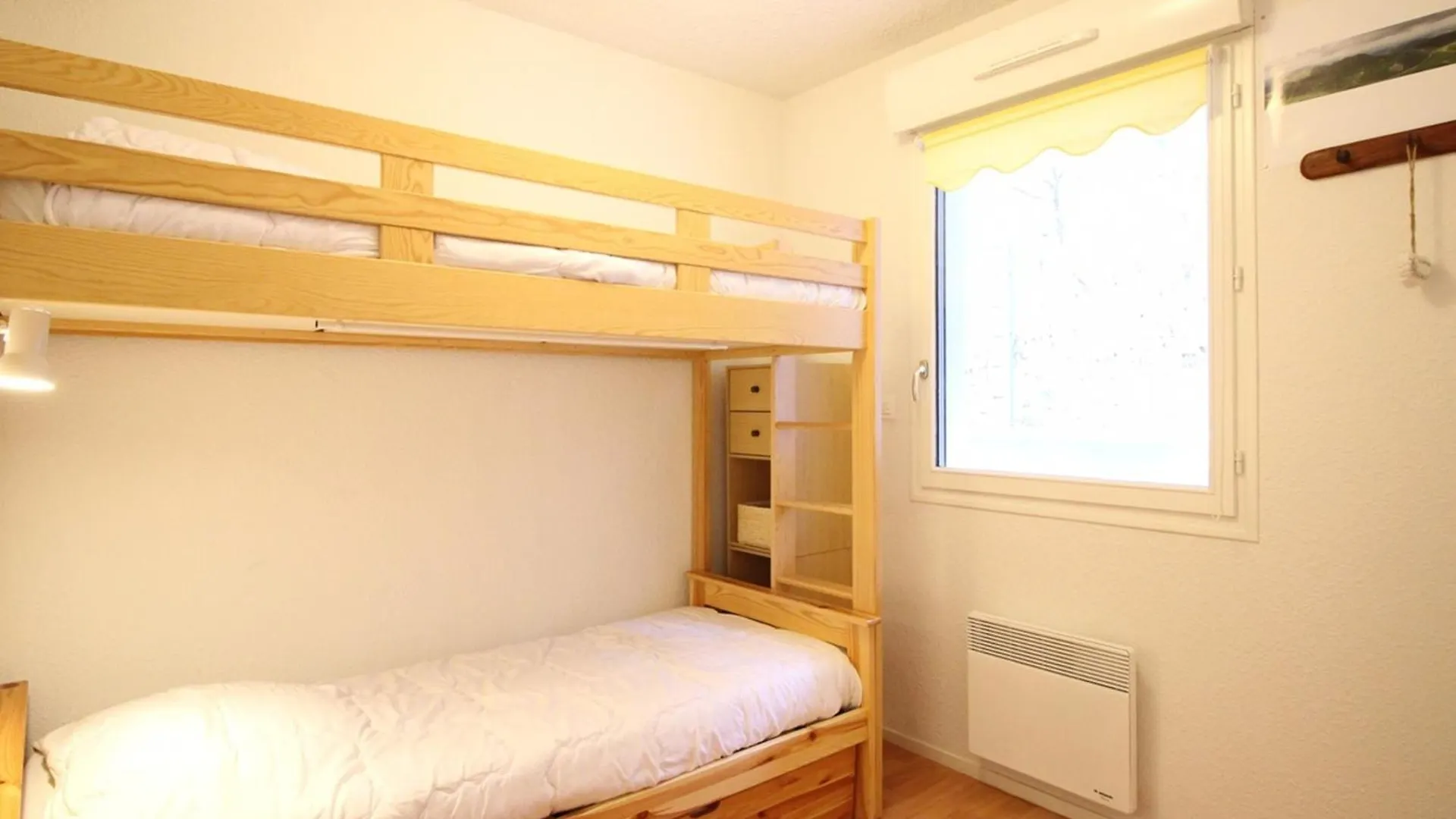 Apartment Mont-Dore, F3 Confortable Avec Terrasse, Parking, Proche Centre - Fr-1-415-98